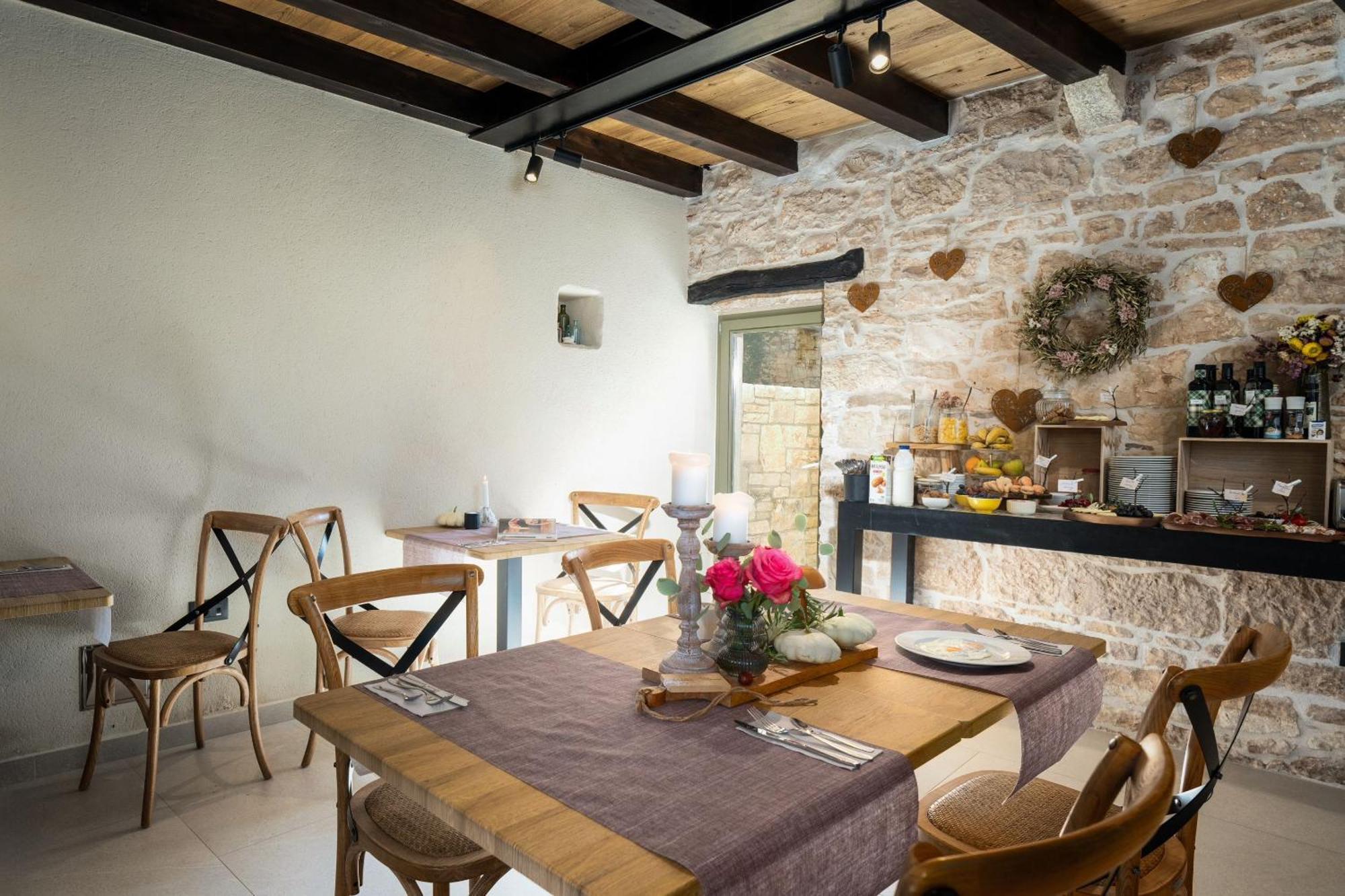 Della Croce Bed&Breakfast Светвинченат Экстерьер фото