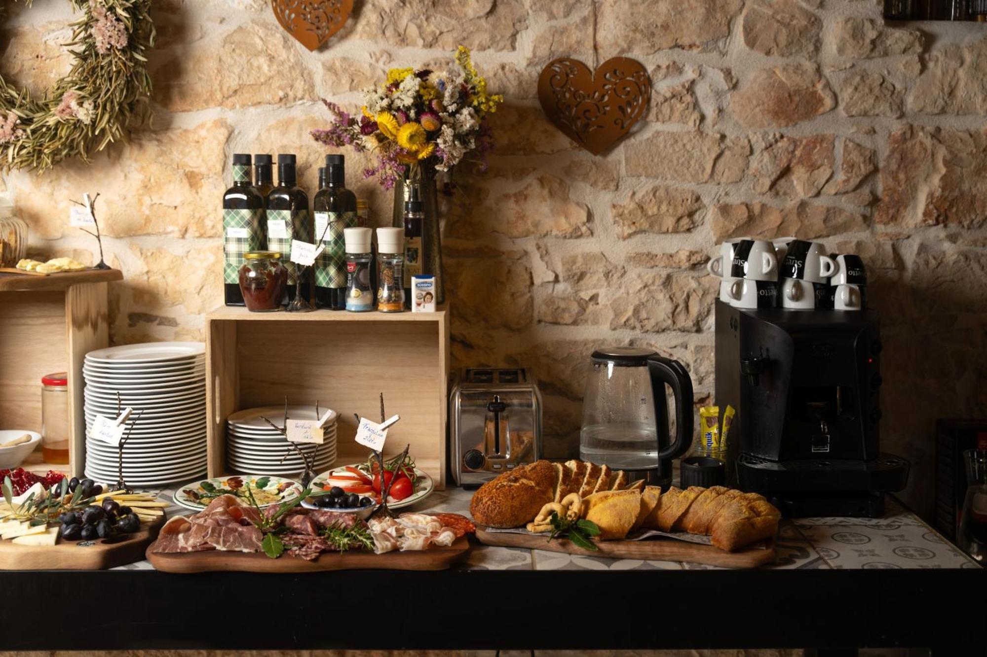 Della Croce Bed&Breakfast Светвинченат Экстерьер фото