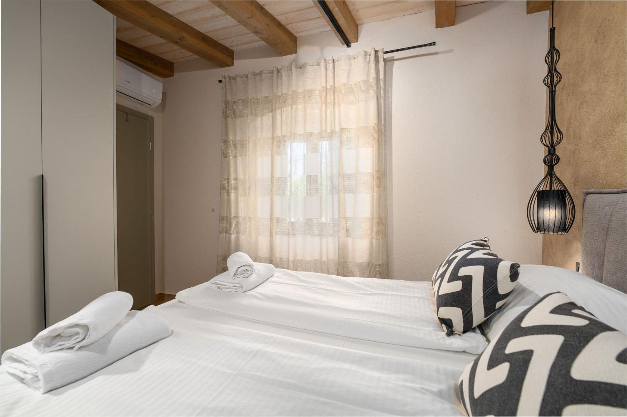 Della Croce Bed&Breakfast Светвинченат Экстерьер фото