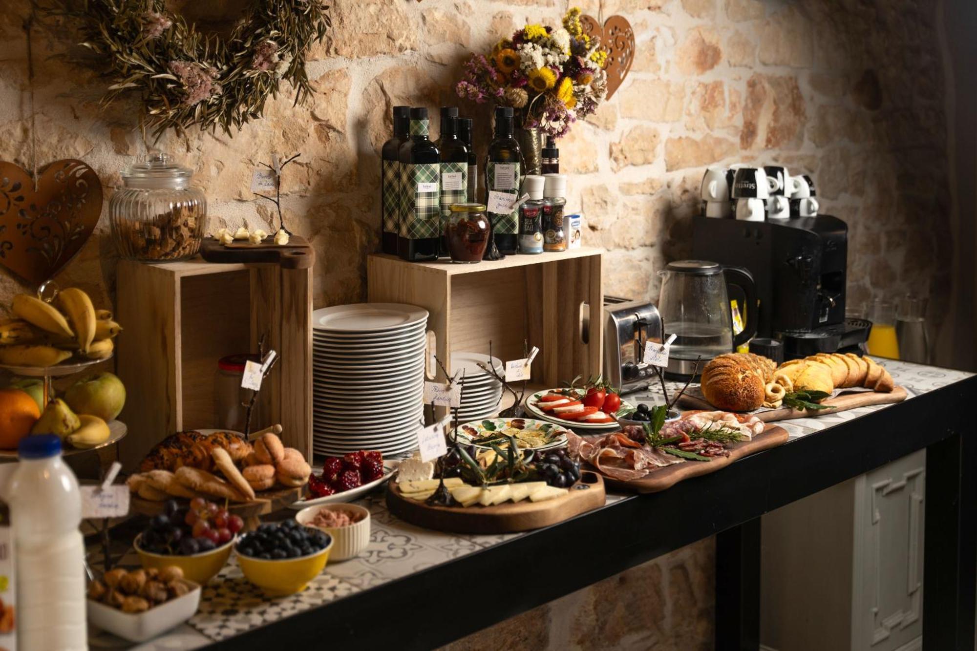 Della Croce Bed&Breakfast Светвинченат Экстерьер фото