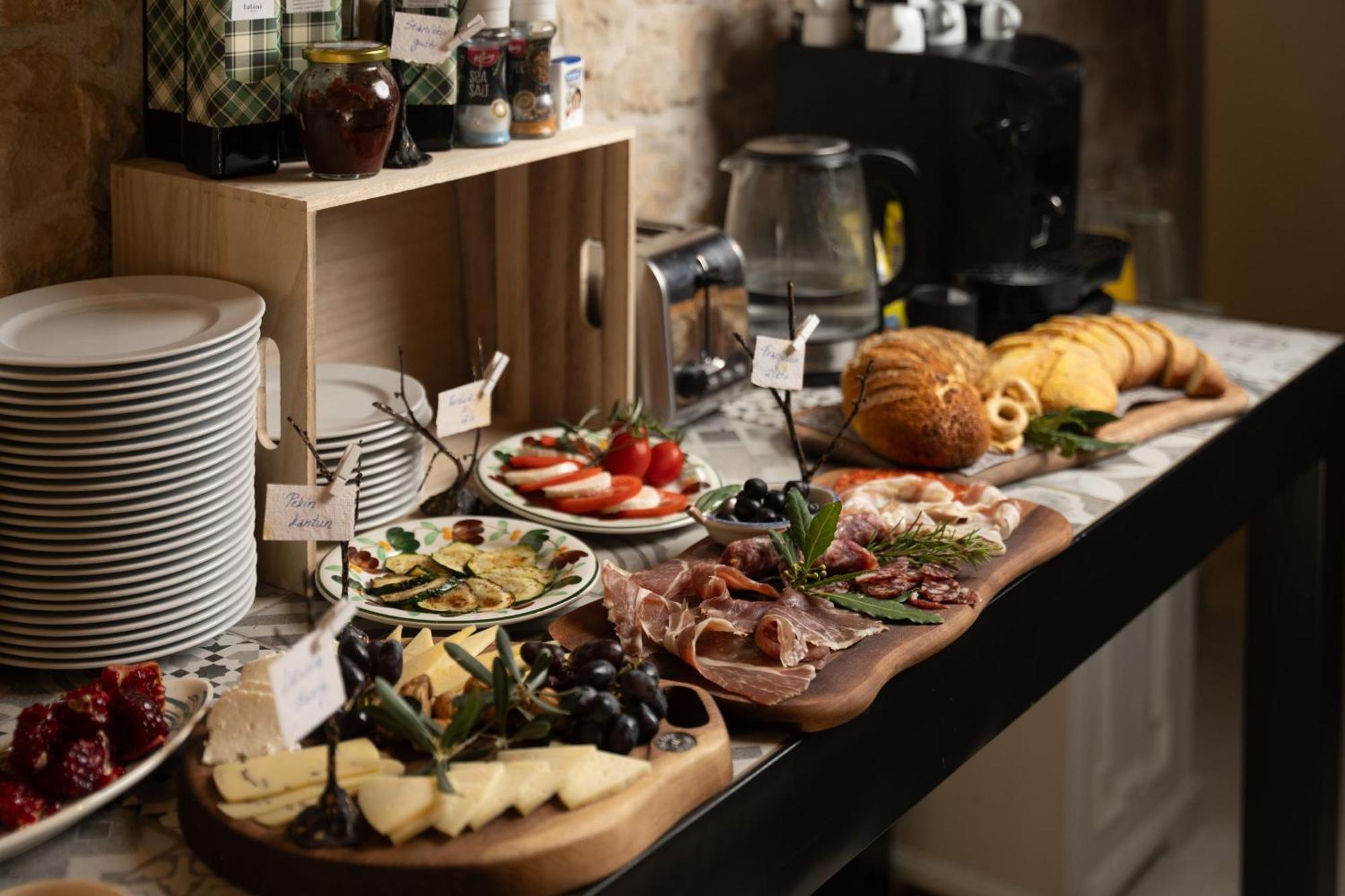 Della Croce Bed&Breakfast Светвинченат Экстерьер фото